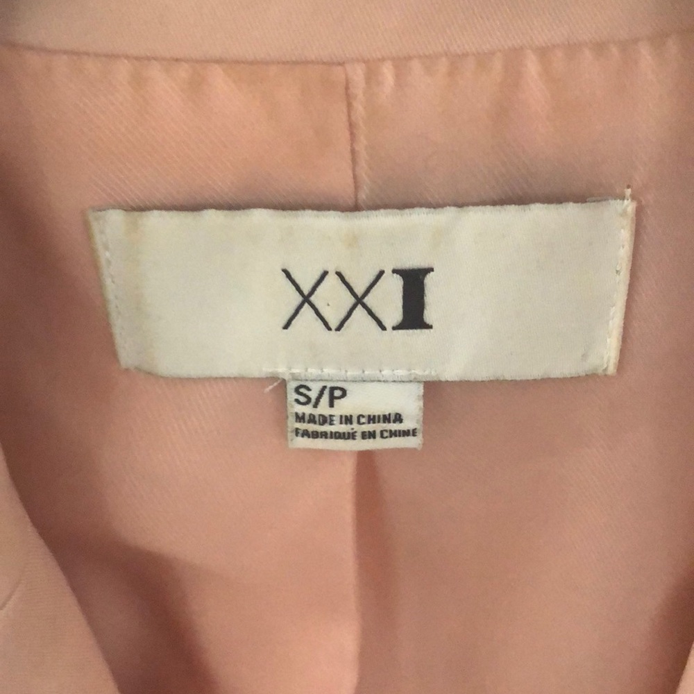 Pink blazer - Picture 2 of 5